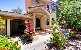 Beautiful Property On Siesta Key